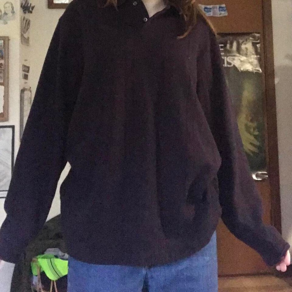BROWN SLIGHTLY CHECKERED SWEATER